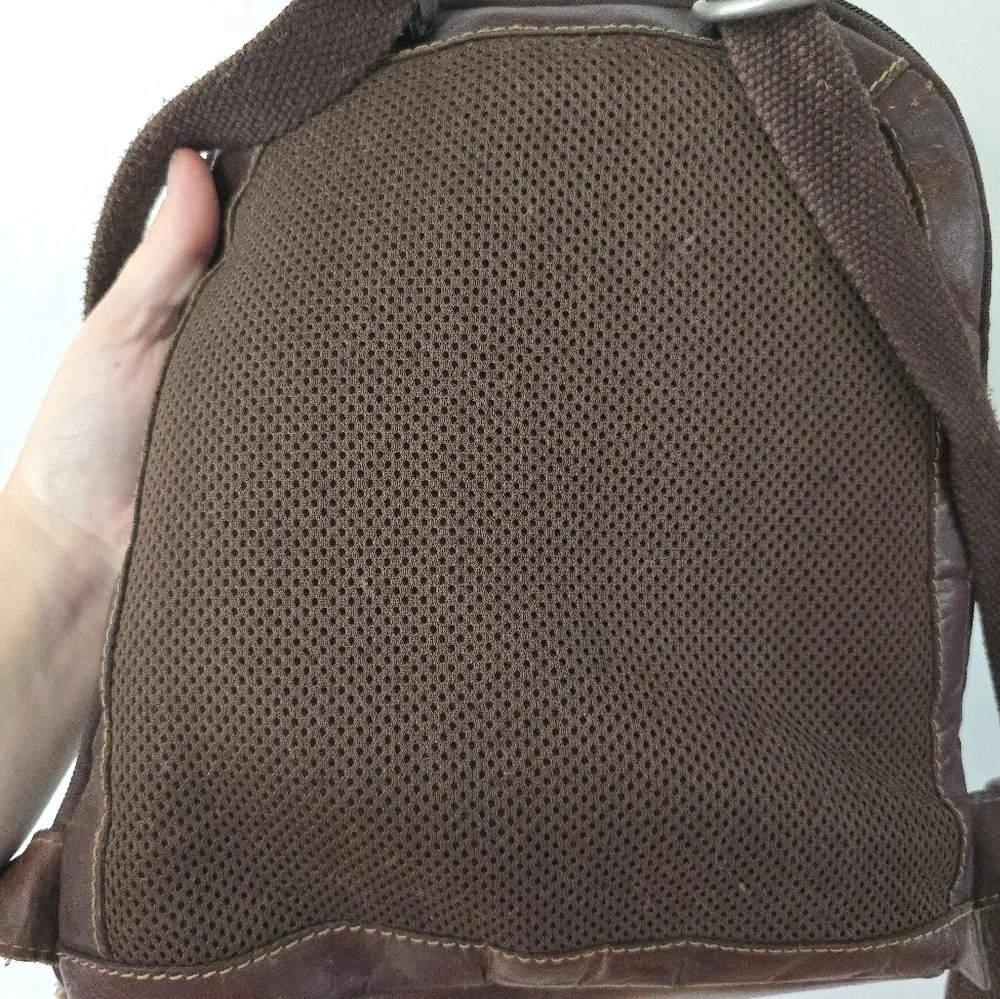Jack Georges Voyager Convertible Backpack / Messenger Brown Leather Distressed